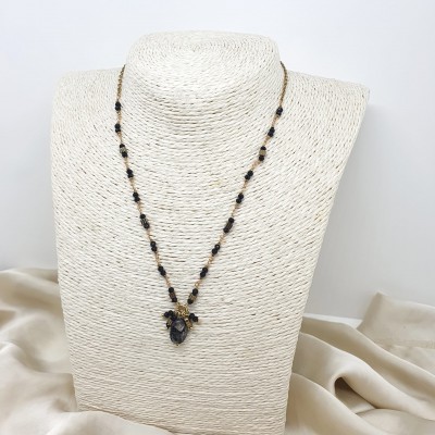 collana nera con pietra agata acciaio e cristalli, bigiotteria