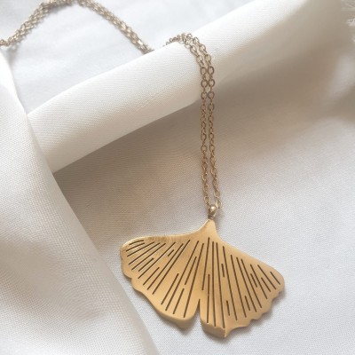collana foglia di ginko acciaio bigiotteria made in italy artigianale