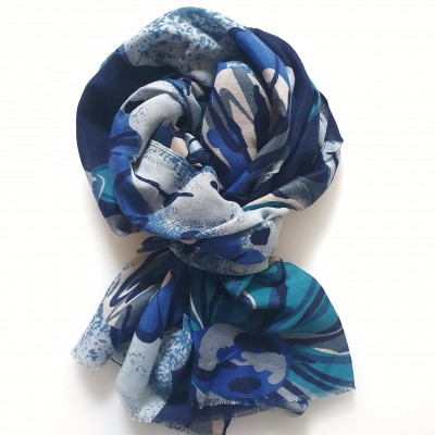 sciarpa con fiori blu viscosa