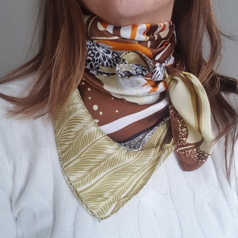 Foulard quadrato BUTTERFLY marrone