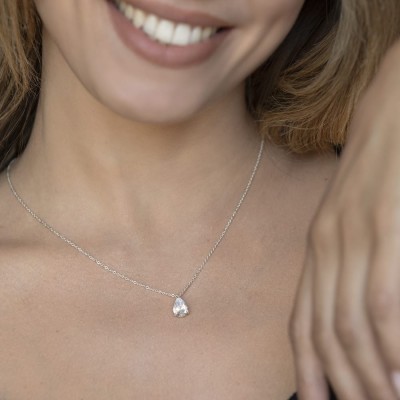 collana punto luce goccia